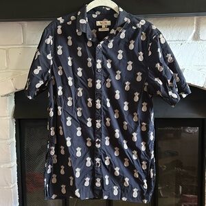 River Island, men’s button up shirt. Dk blue with white pineapples. Size S